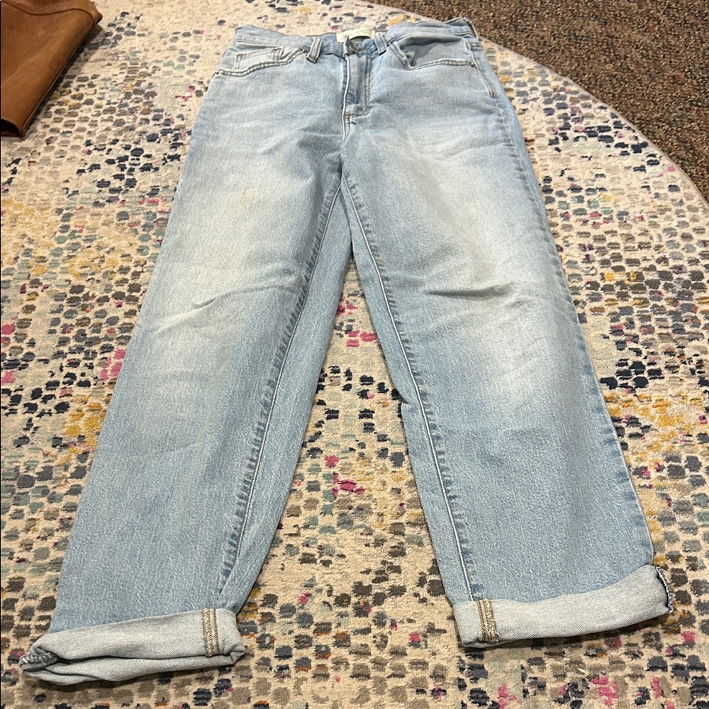 Universal Thread Light Blue High Rise Jeans